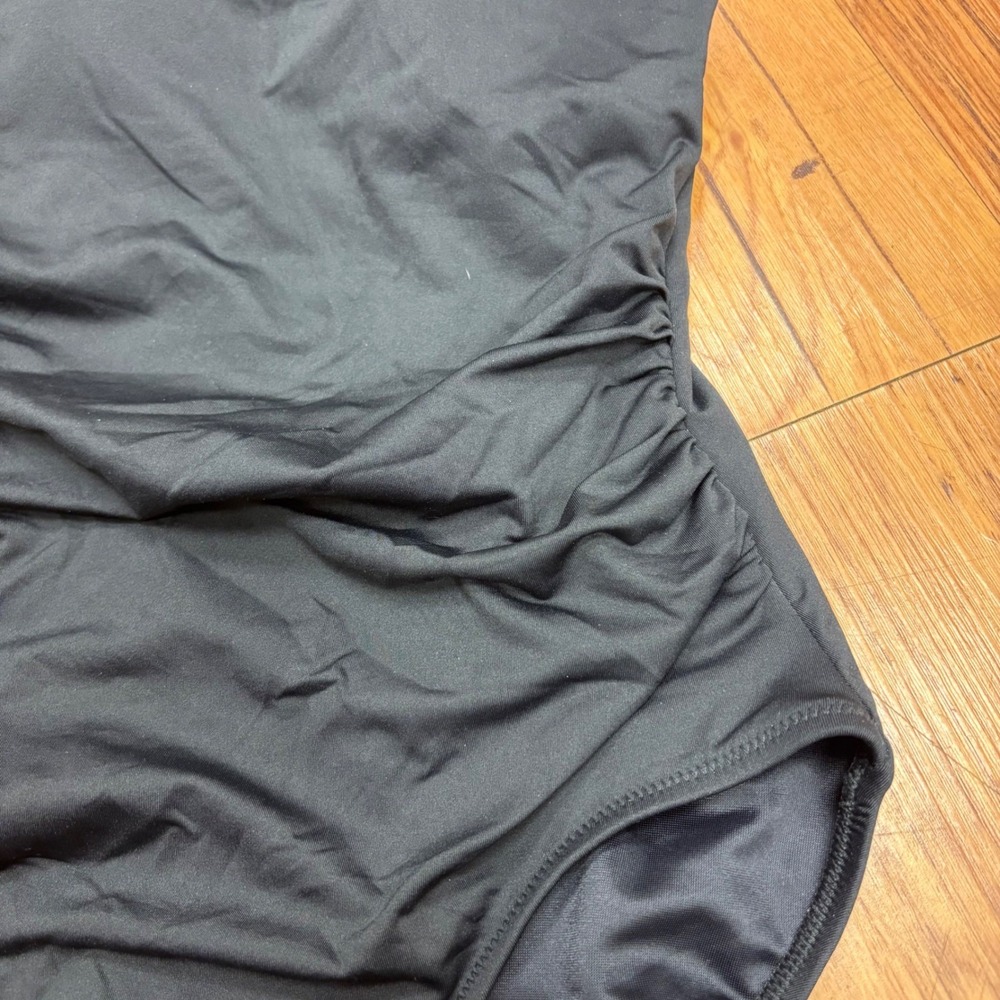 Lands End Black Ruched One Piece Tummy Control Swimsuit Size 2 Square Neck NWT - Picture 2 of 8